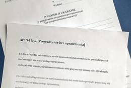 Policjanci złapali ją za jazdę bez uprawnień. Stanie za to przed sądem po raz 17