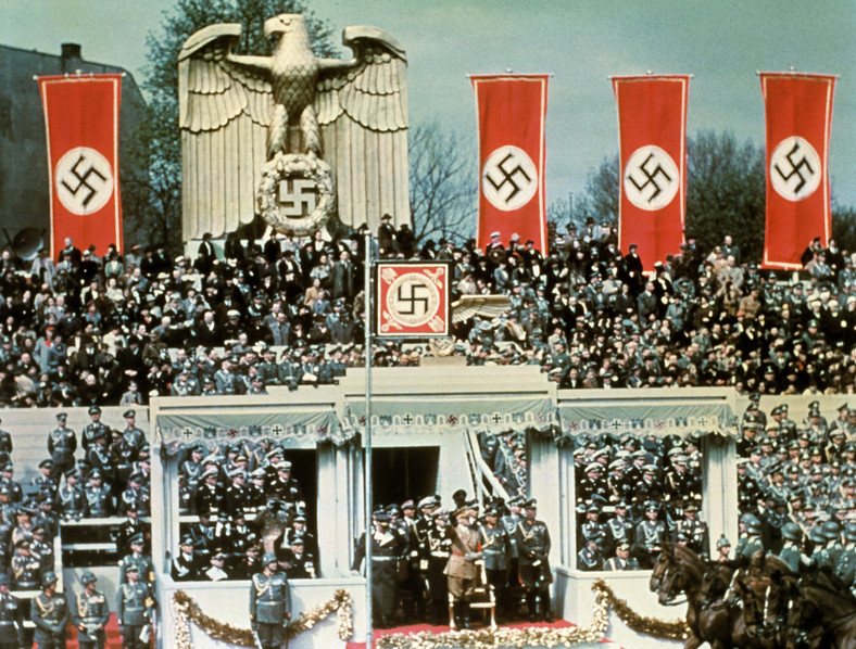 Parada wojskowa w Berlinie z okazji 50. urodzin Adolfa Hitlera 20 kwietnia 1939 r.