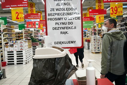 Auchan wprowadza usługi pocztowe. Otworzy sklepy w niedziele