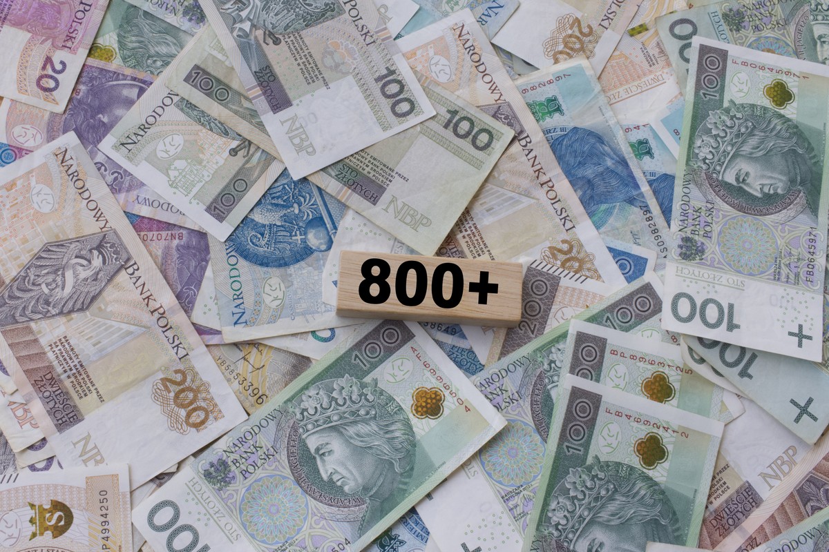 Świadczenie wychowawcze w ramach programu rządowego "Rodzina 800+” przysługuje na każde dziecko do ukończenia przez nie 18. roku życia.