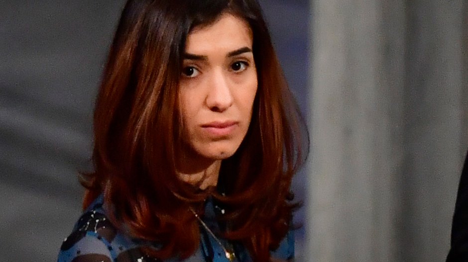 Nadia Murad odbierając nagrodę Nobla w 2018 r.