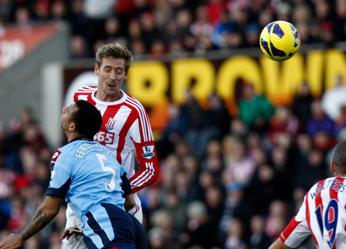 Liga angielska: Peter Crouch w czasie meczu stracił trzy zęby