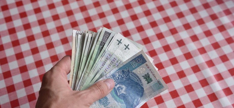 14. emerytura. Czy komornik ma prawo zająć czternastą emeryturę?