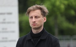 "Ekonomiczny wydatek" posła opozycji. Franciszek Sterczewski kupił iPhone'a z publicznych środków