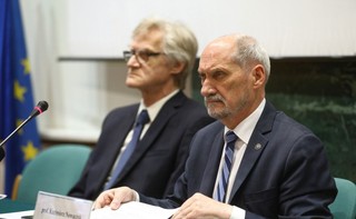 Macierewicz o wyroku ws. Arabskiego: Symboliczny, dobrze się stało, że został skazany