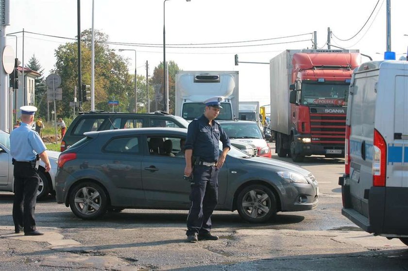 Zalało główną trasę stolicy. Utrudnienia na trasie Toruńskiej