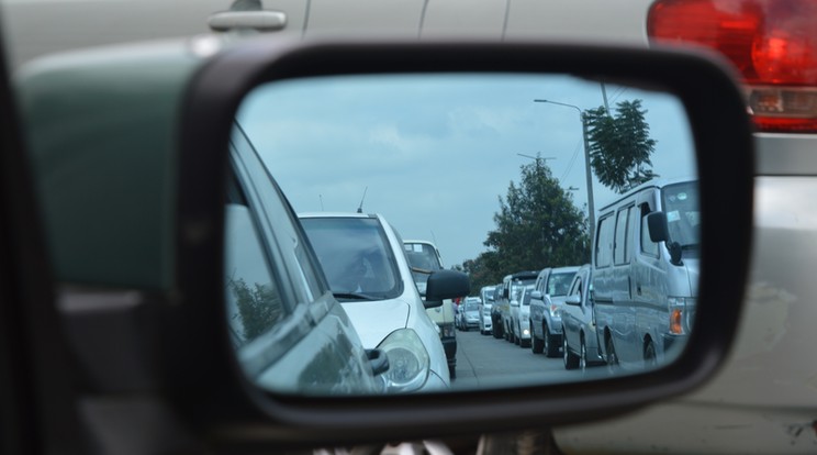 Baleset miatt nagy a torlódás az M0-s autóút és az M31-es autópálya csomópontjánál, Budapest és Pest megye határában, az M5-ös autópálya felé vezető irányban./ Fotó: Pexels