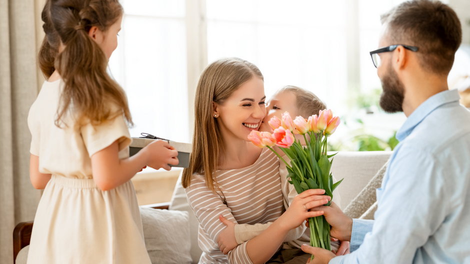 Dzień Matki w Polsce i w innych częściach świata