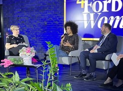 Omenaa Mensah: „Nie godzę się na pracę niewolniczą”