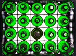 System kaucyjny. Ile wyniesie kaucja za puszkę i butelkę?