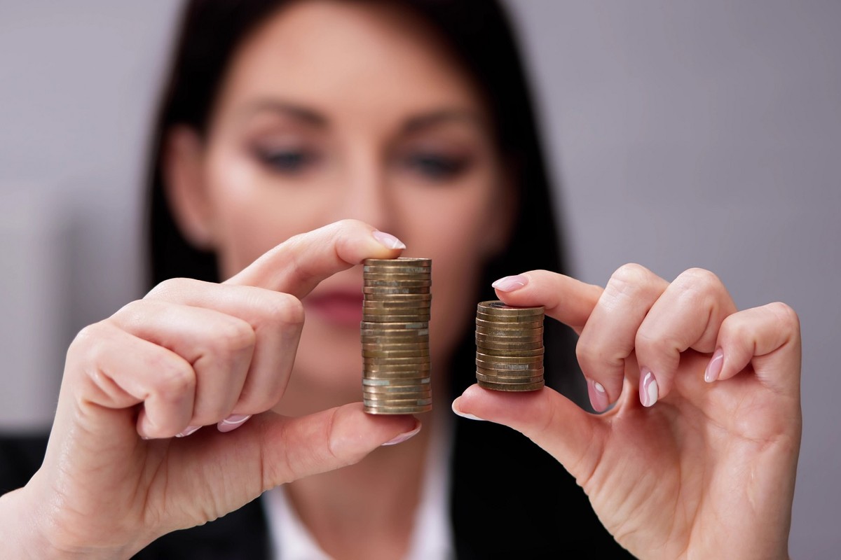 luka płacowa kobieta