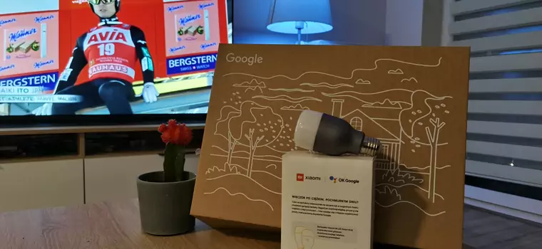 Polski Asystent Google już działa z urządzeniami smart. Pokazujemy co potrafi na przykładzie żarówki Xiaomi
