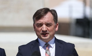 Ziobro: Trudno znaleźć kraj, który reprezentowałby większy egoizm w UE niż Niemcy