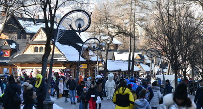 Najazd na Zakopane. Górale aż liczą autokary z tego kraju. "Rzadko narzekają"