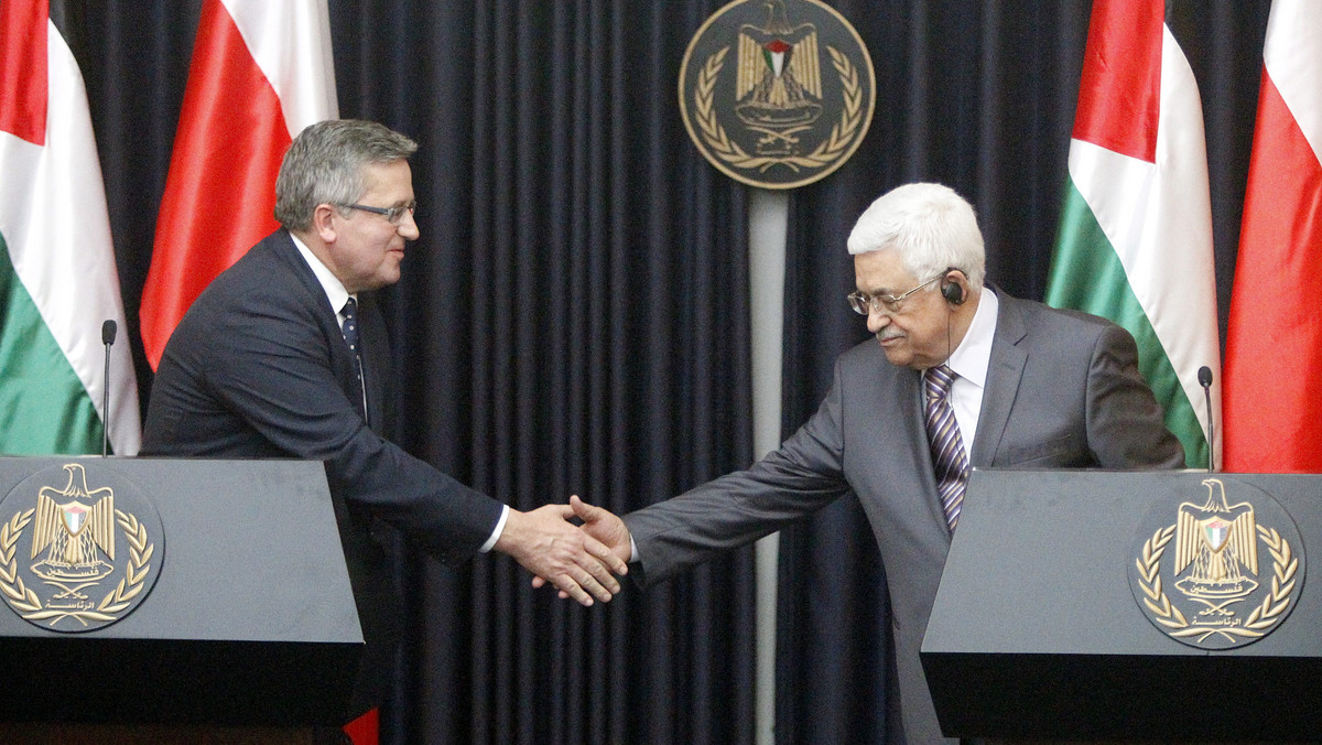 Prezydenci Polski i Autonomii Palestyńskiej - Bronisław Komorowski i Mahmud Abbas ocenili, że pokojowe rozwiązanie między Palestyną i Izraelem jest kluczem do pokoju na całym Bliskim Wschodzie.