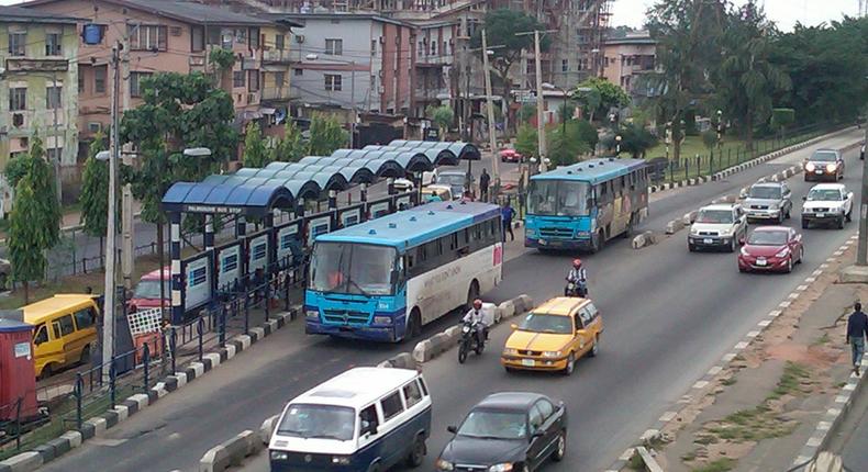 ___6936894___https:______static.pulse.com.gh___webservice___escenic___binary___6936894___2017___7___3___17___brt-buses-busstop-palmgrove