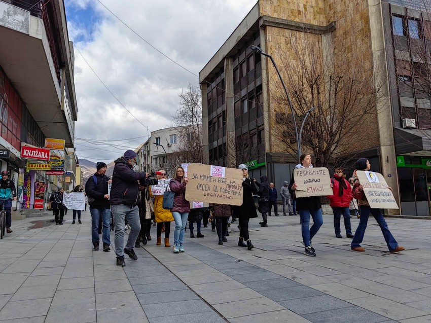 Protest protiv akušerskog nasilja u Vranju