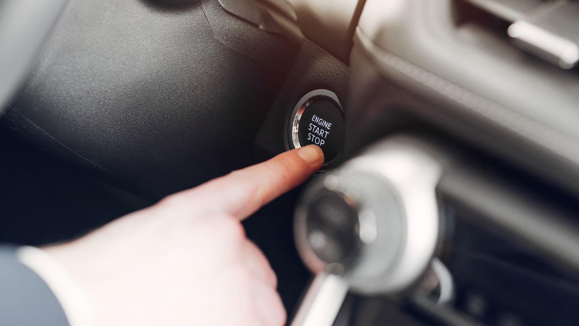 Systém Start&Stop: Ničí motor alebo skutočne šetrí palivo? 