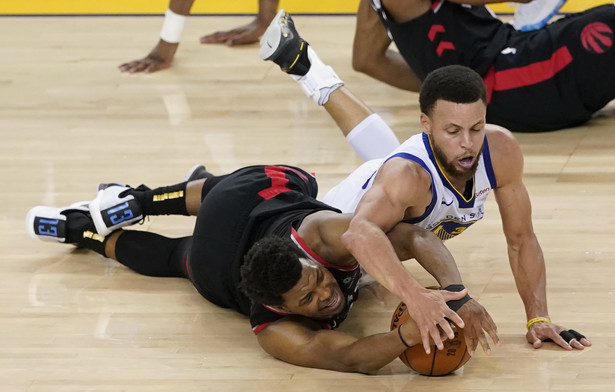 47 punktów Curry'ego nic nie dało. Raptors w połowie drogi do mistrzostwa NBA