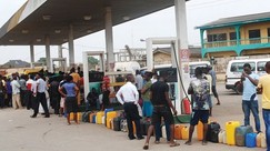 Fuel scarcity: Lagosians groan as gridlock intensifies in cities