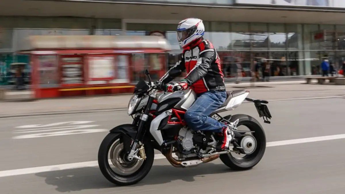 MV Agusta Brutale 800