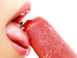 Czego obawiają się kobiety w seksie oralnym? TOP 5