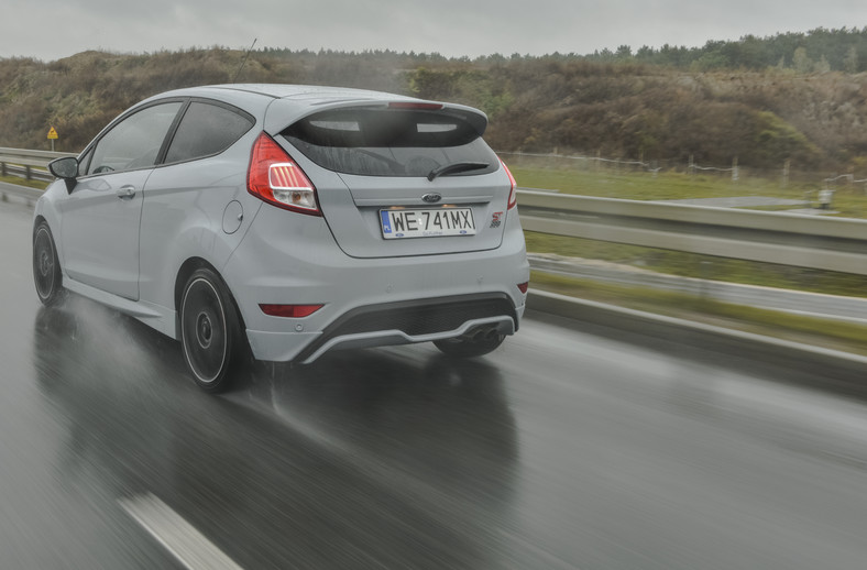 Ford Fiesta ST200