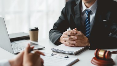 koniec procesowego teatru i taktyki zaskoczenia przed kio. od marca zm