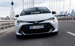 Toyota daje 10 lat gwarancji na auta używane. Hybrydy zaskoczą przebiegiem