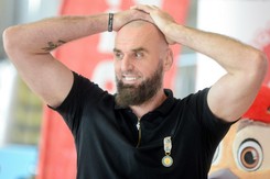 Gortat ostro do znajomych. 'Głosowałeś na pana Brauna, to wykasuj mój numer'