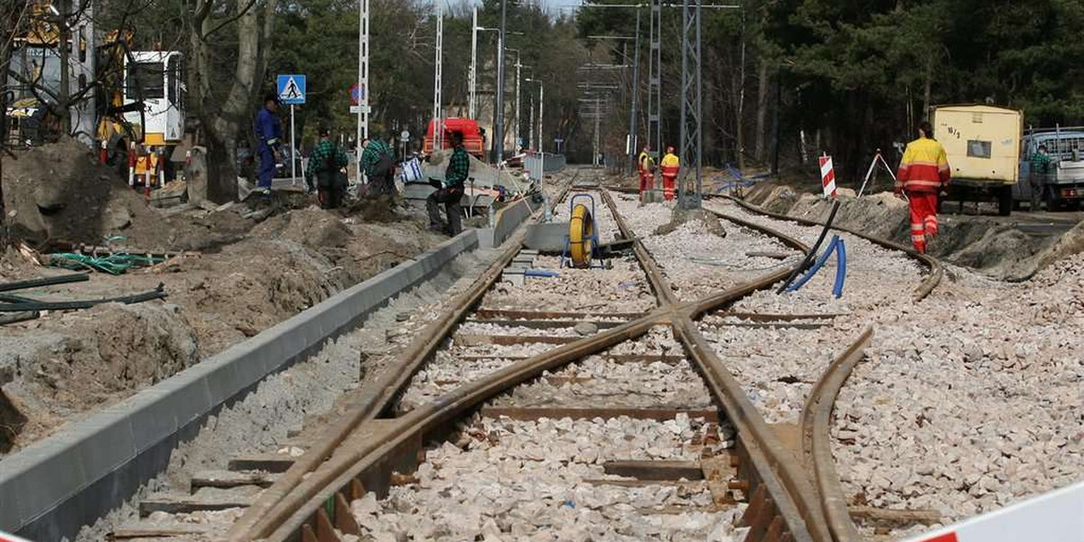 Tramwaje wrócą dopiero w maju