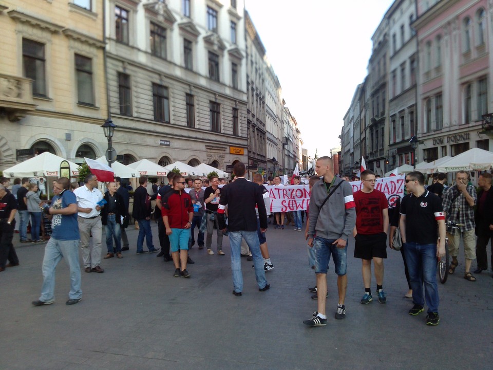 Tłumy w Krakowie domagały się dymisji rządu Tuska