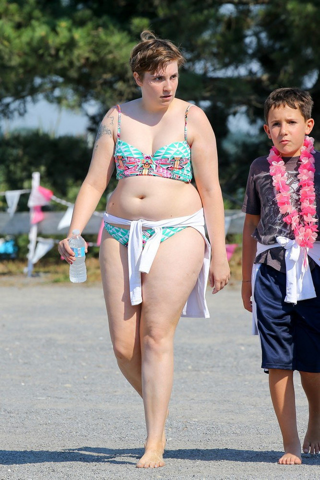 Lena Dunham w bikini