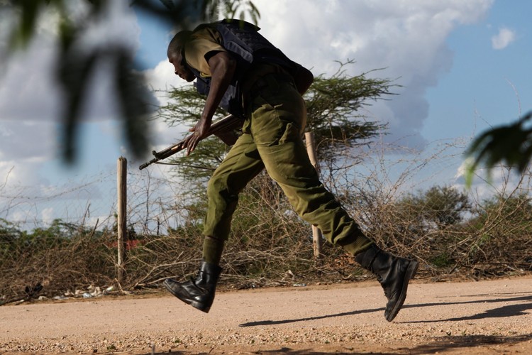 Terroryści zaatakowali uniwersytet w mieście Garissa. JEST WIELE OFIAR