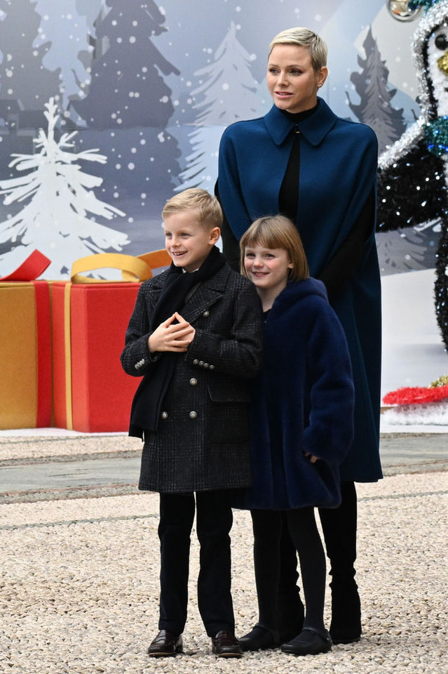 Książęca rodzina w Monako: Gabriela i Jakub (na zdjęciu z mamą, księżną Charlene)