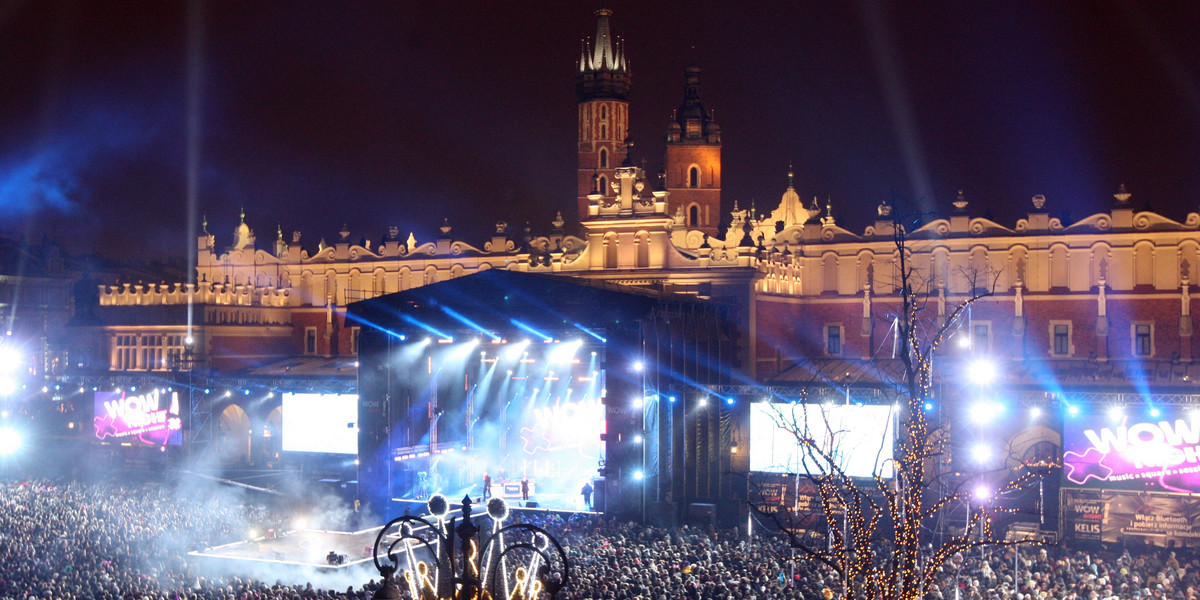 RYNEK GLOWNY ZABAWA SYLWESTROWA