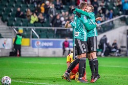 Liga Europy szansą dla Lecha i Legii na zarobienie wielkich pieniędzy