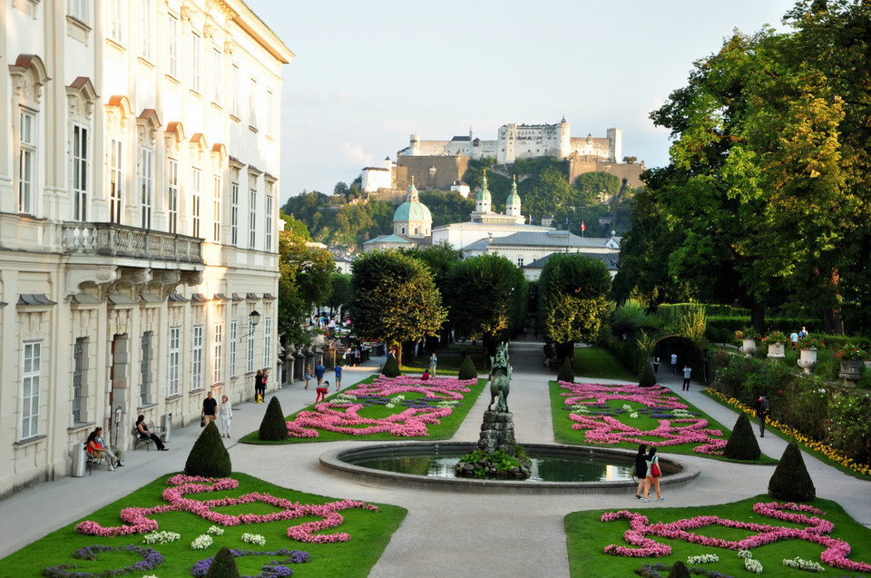 Kompleks pałacowo-ogrodowy Hellbrunn w Salzburgu