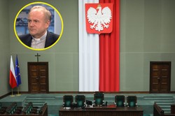 Kto zdejmie krzyż w Sejmie? [ROZMOWA z ks. prof. Andrzejem Kobylińskim]