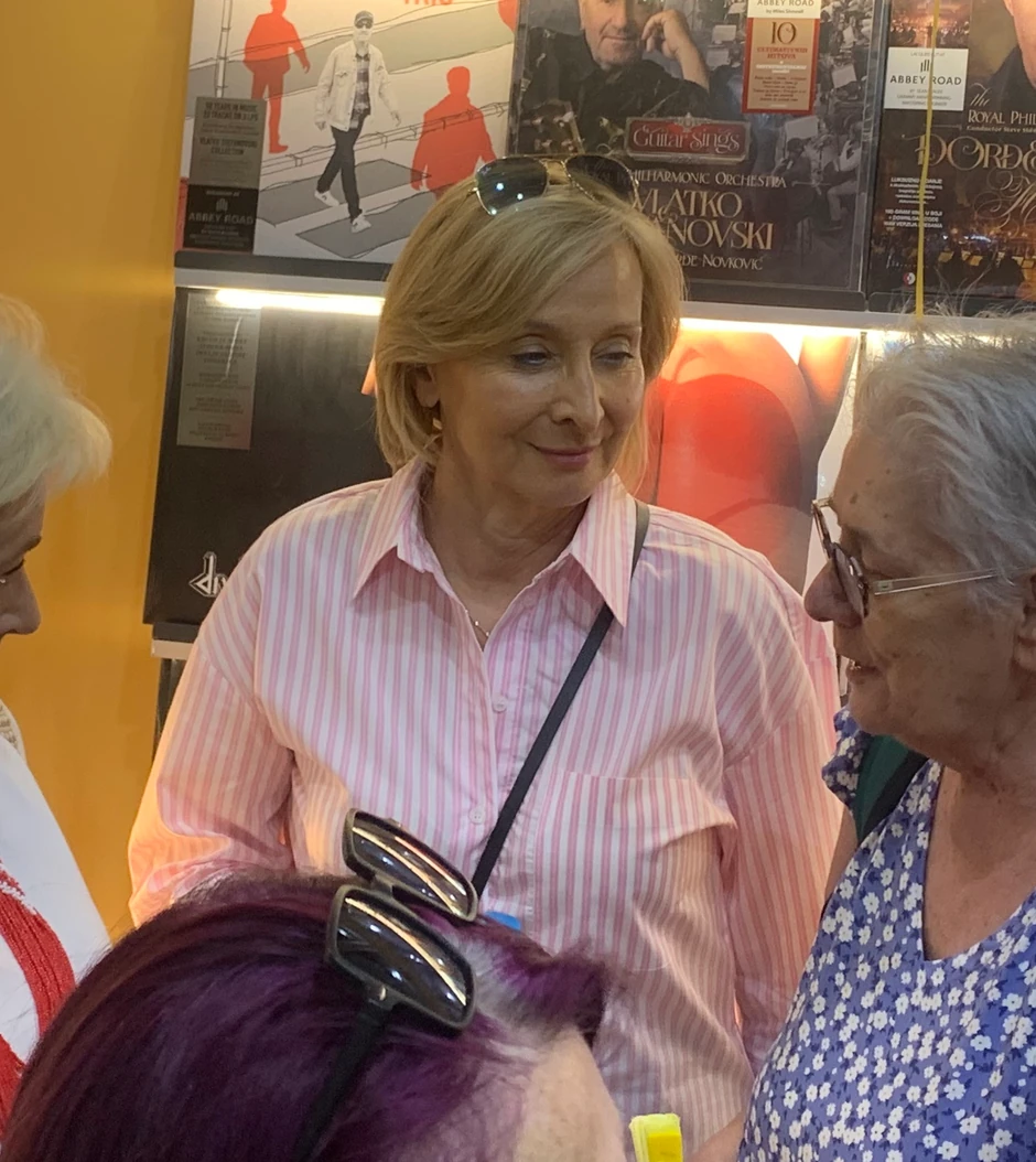 Vesna Radosavljević