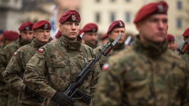 rekordowe zarobki w wojsku przesądzone. w 2026 roku kolejne podwyżki dla żołnierzy. znamy wyliczenia brutto