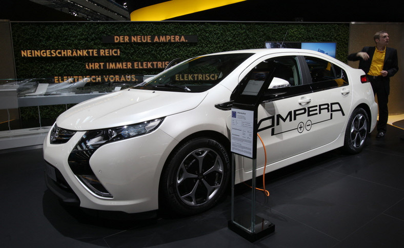 Samochód elektryczny Opel Ampera, Frankfurt Motor Show 2011