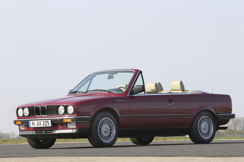 BMW E30 Cabrio - Czas na rekreację w klasycznym stylu