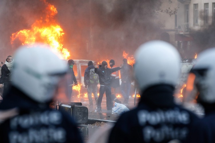 Starcia w Brukseli podczas protestu przeciwko oszczędnościom