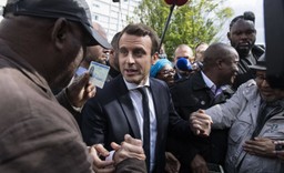 Saryusz-Wolski o Macronie: Tusk też "błogosławił" sankcje wobec Polski