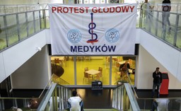 Rezydenci nie wierzą w reformy bez pieniędzy