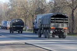 Hiszpańskie media: Atak na polską granicę zorganizował Mińsk z poparciem Kremla