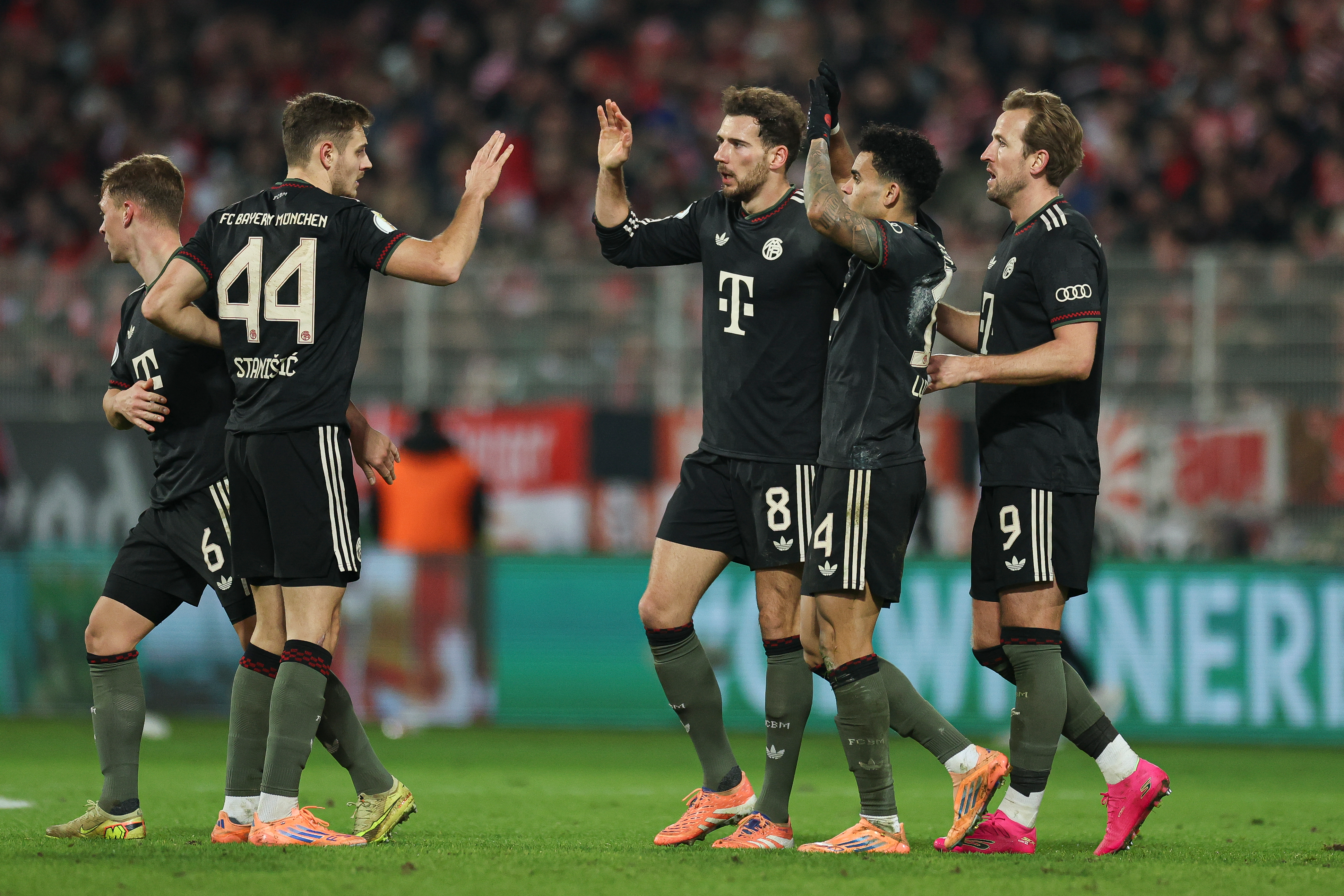 75.000 Fans betroffen: Warnstreik zwingt FC Bayern zu Notplan beim Pokalspiel