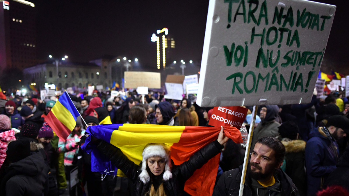 ROMANIA-POLITICS-CORRUPTION-PROTEST