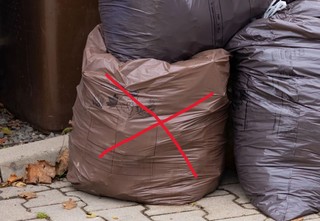 Od 1 kwietnia koniec worków na śmieci. Jeden pojemnik dostaniesz, za resztę zapłacisz